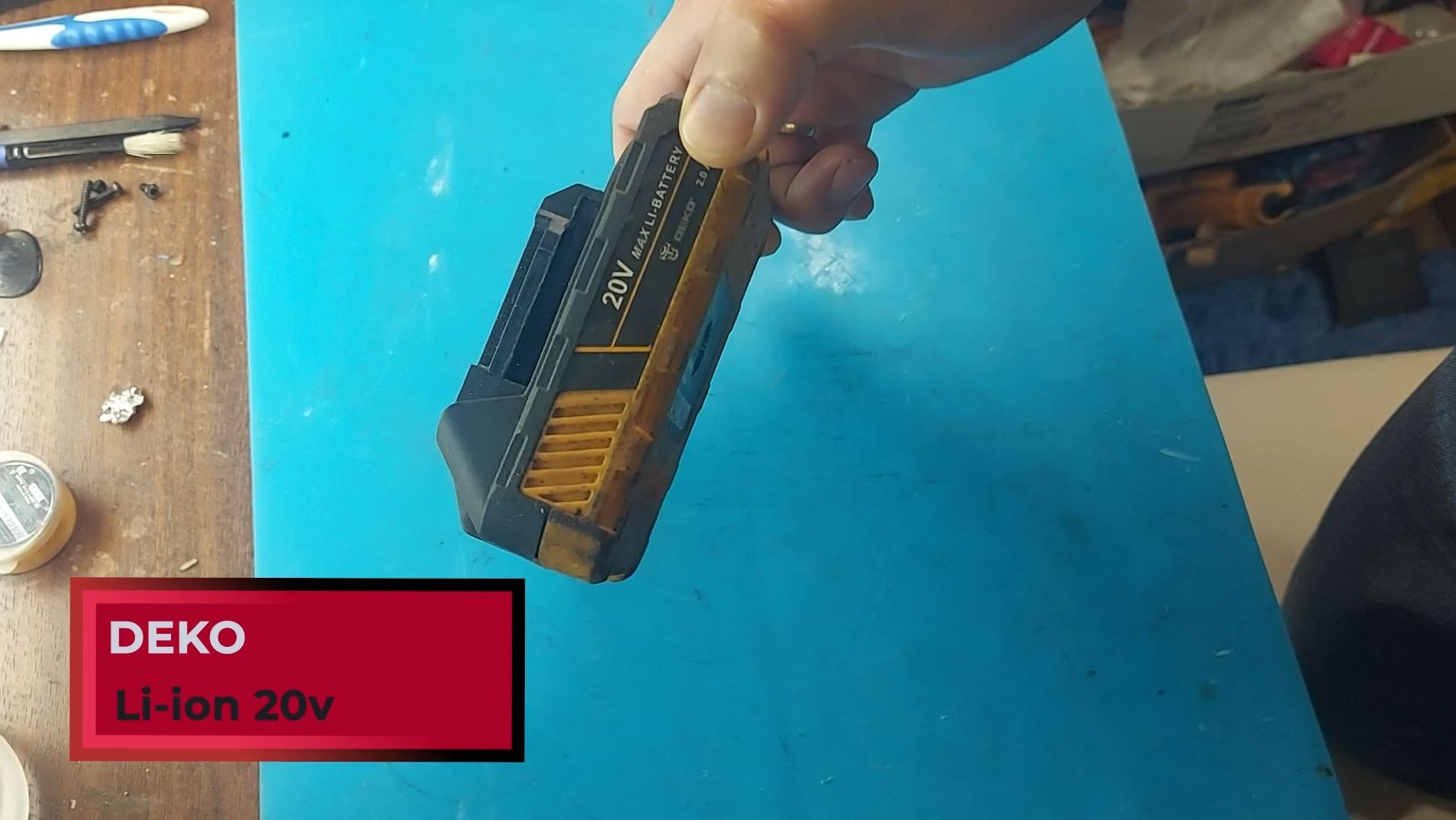Замена аккумуляторов на шуруповёрте DEKO Li-ion 20v