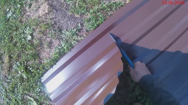 Хозблок 4х6. Крыша из профнастила. Каркасный дом своими руками.