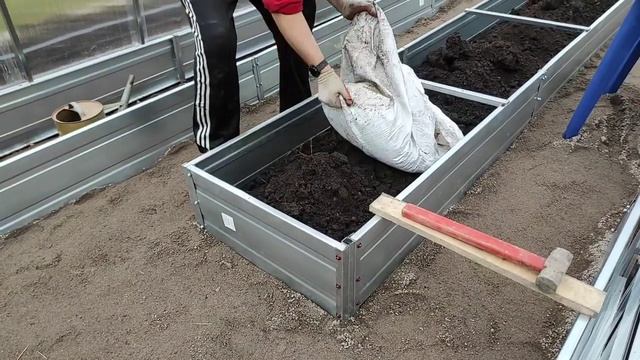 8-Дача.Теплица..грядки и всë такое😅2 часть(01.05.-03.05.21.)