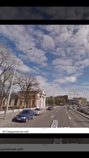 Санкт-Петербург. Панорама Свердловской набережной от Сфинксов и ограды с 29 львами