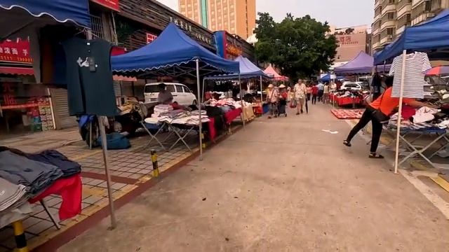 Рынок-Барахолка_по-китайски