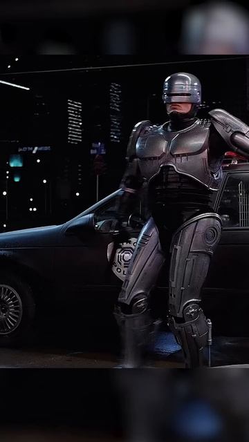 Вопросов становится больше   #робокоп  #сериал  #кино  #фильм  #шортс  #shorts