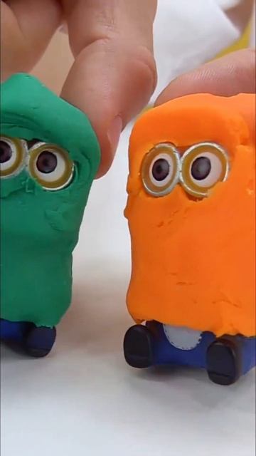 Вот это краски! Миньоны устроили цветной взрыв! 💥 #миньоны #шортс  #длядетей