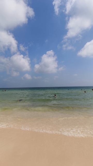 Пляж Кхем в декабре. Фукуок. Вьетнам