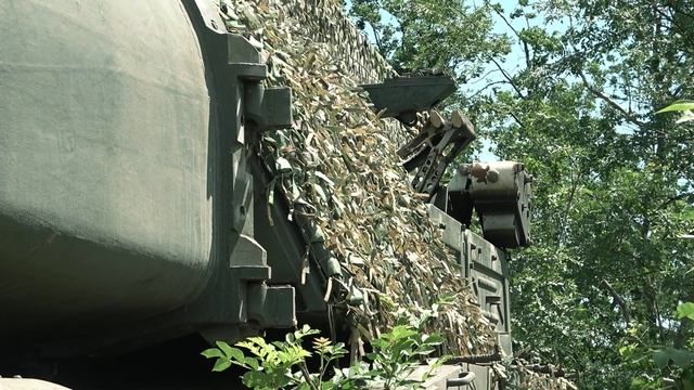 Бойцы в зоне СВО говорят за что любят Россию. ко Дню России 2024г.