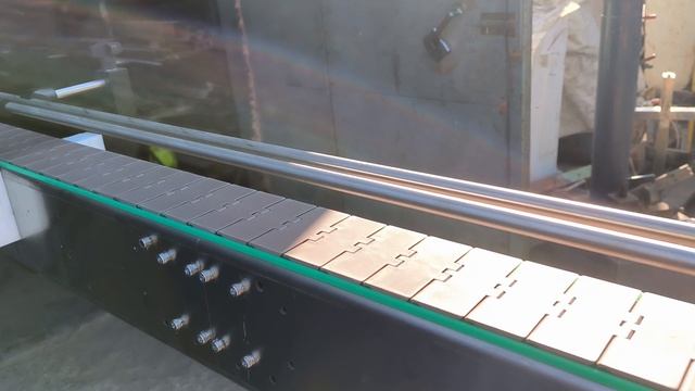 Транспортёр пластинчатый 2500 мм, цепь 82,5 мм