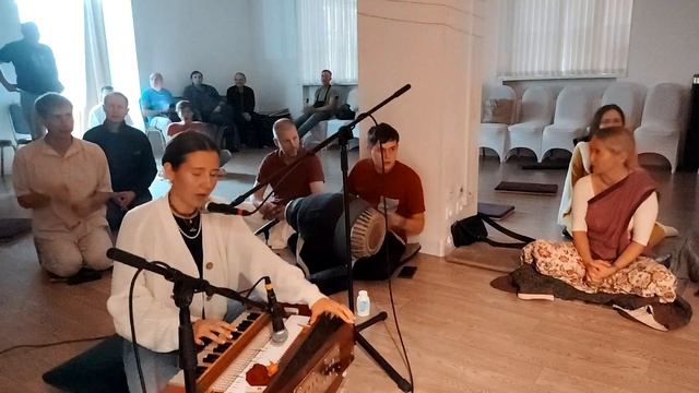 Киртан-нонстоп в КЦ Гаура, Санкт-Петербург.