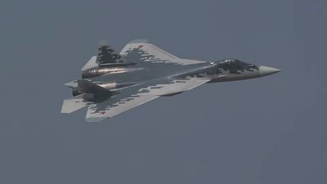 СУ57 на авиашоу в Китае 2024 (Annie Lennox)