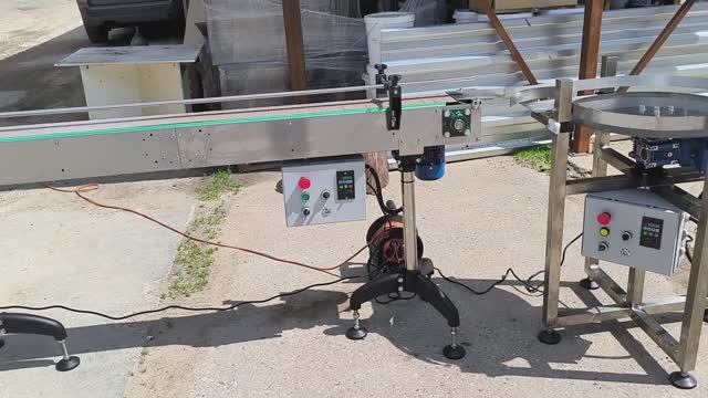 Транспортёры пластинчатые прямые 2,5 метра, цепь 114,3. Накопительный стол 600 мм