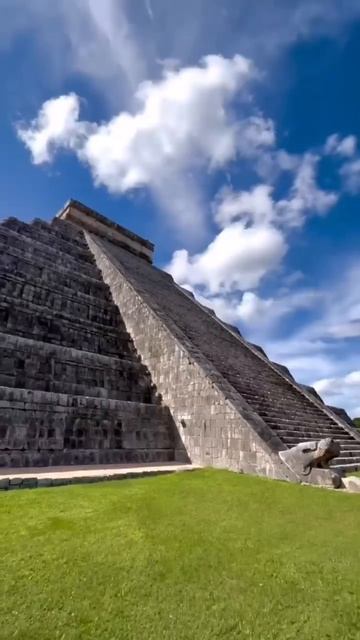 🇲🇽 МексикаЧичен-Ица — древний город майя на полуострове Юкатан на севере Мексики