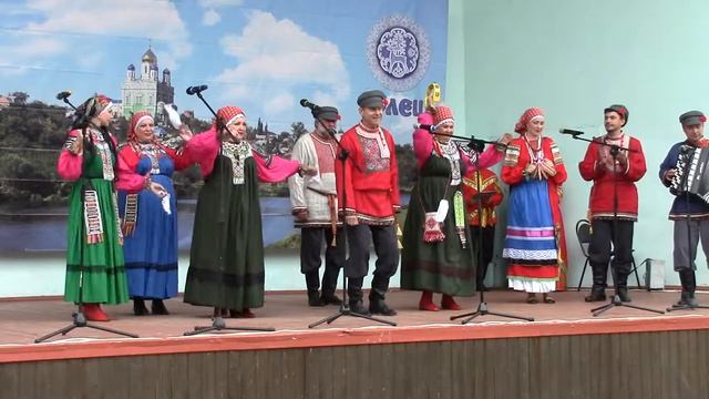 "Страдания" и "Матаня" на Елецкой сцене.