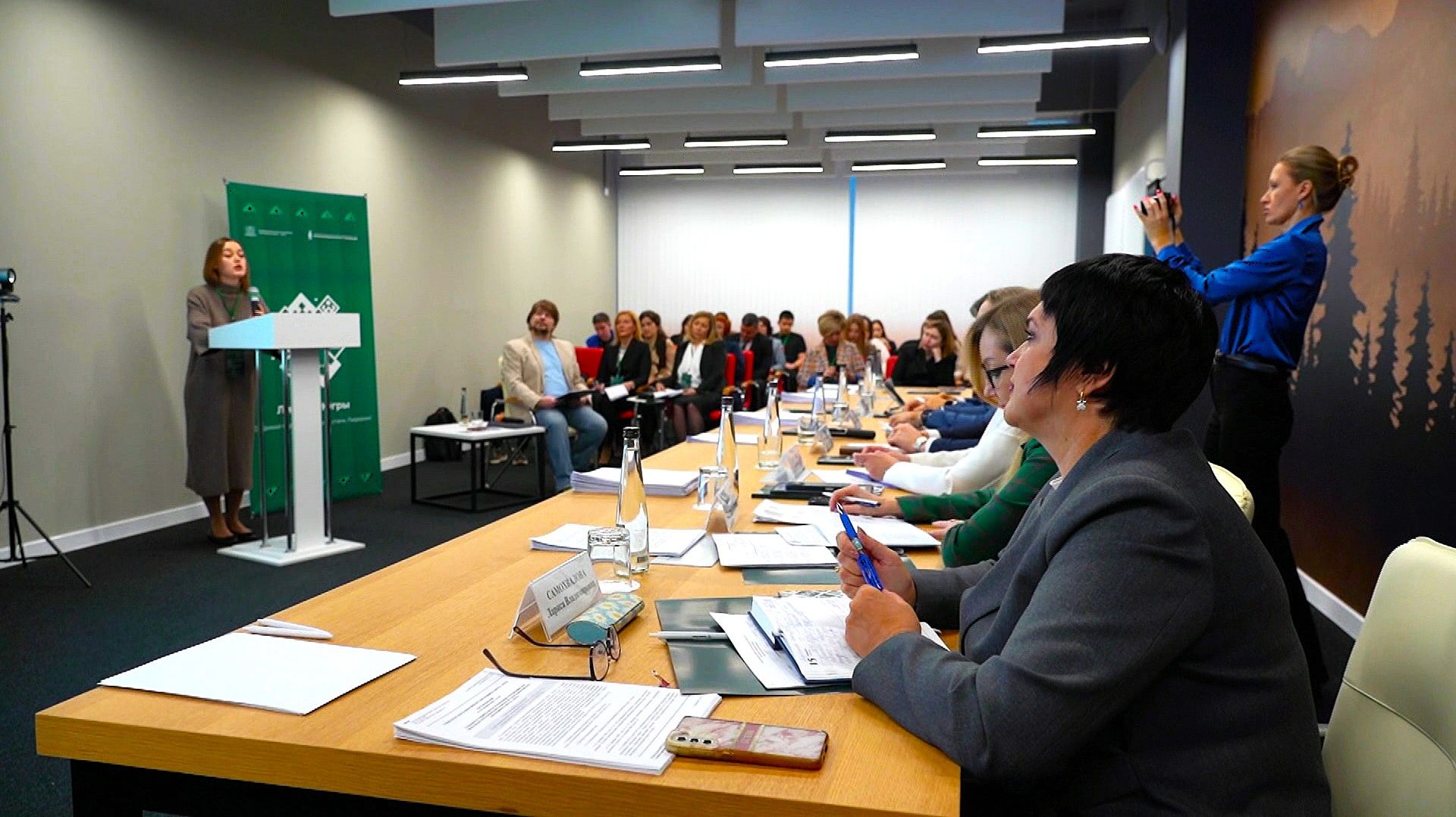 Финалисты проекта «Лидеры Югры» представили свои инициативы в Ханты-Мансийске