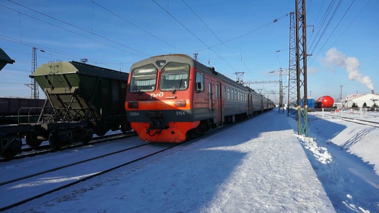 Электропоезд ЭД9М-0154. Покатушки от Алтайской до Алтайской площадки в -30 +отправление.