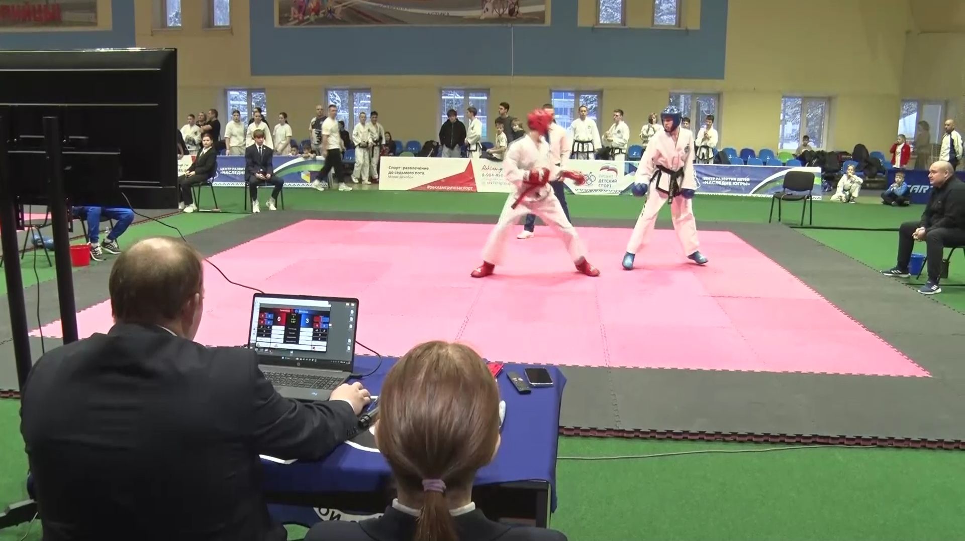 Сборная Югры заняла второе общекомандное место на первенстве и чемпионате УрФО по тхэквондо