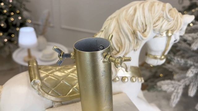 Подставка для ёлки ПОДАРКИ ОТ ЛОШАДКИ, полистоун, 47х40 см, диаметр ствола до 3.8 см, 1001106