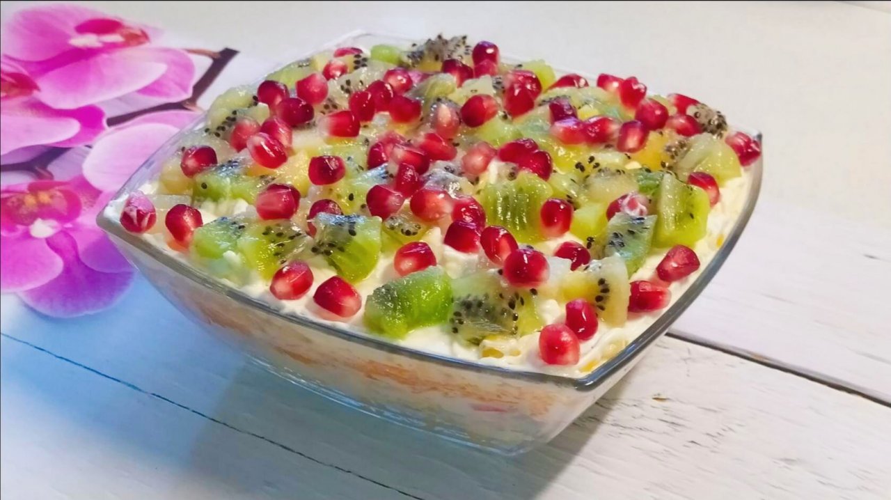 Салат изумрудный за 5 минут очень вкусный рецепт.