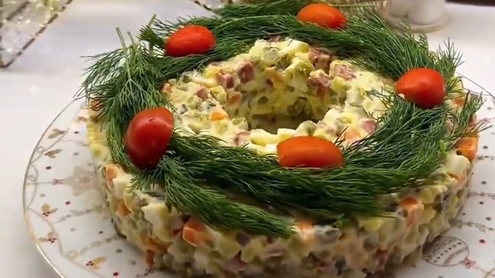 Салат «Московский»...🥗🎄😋   Рецепт ⤵️