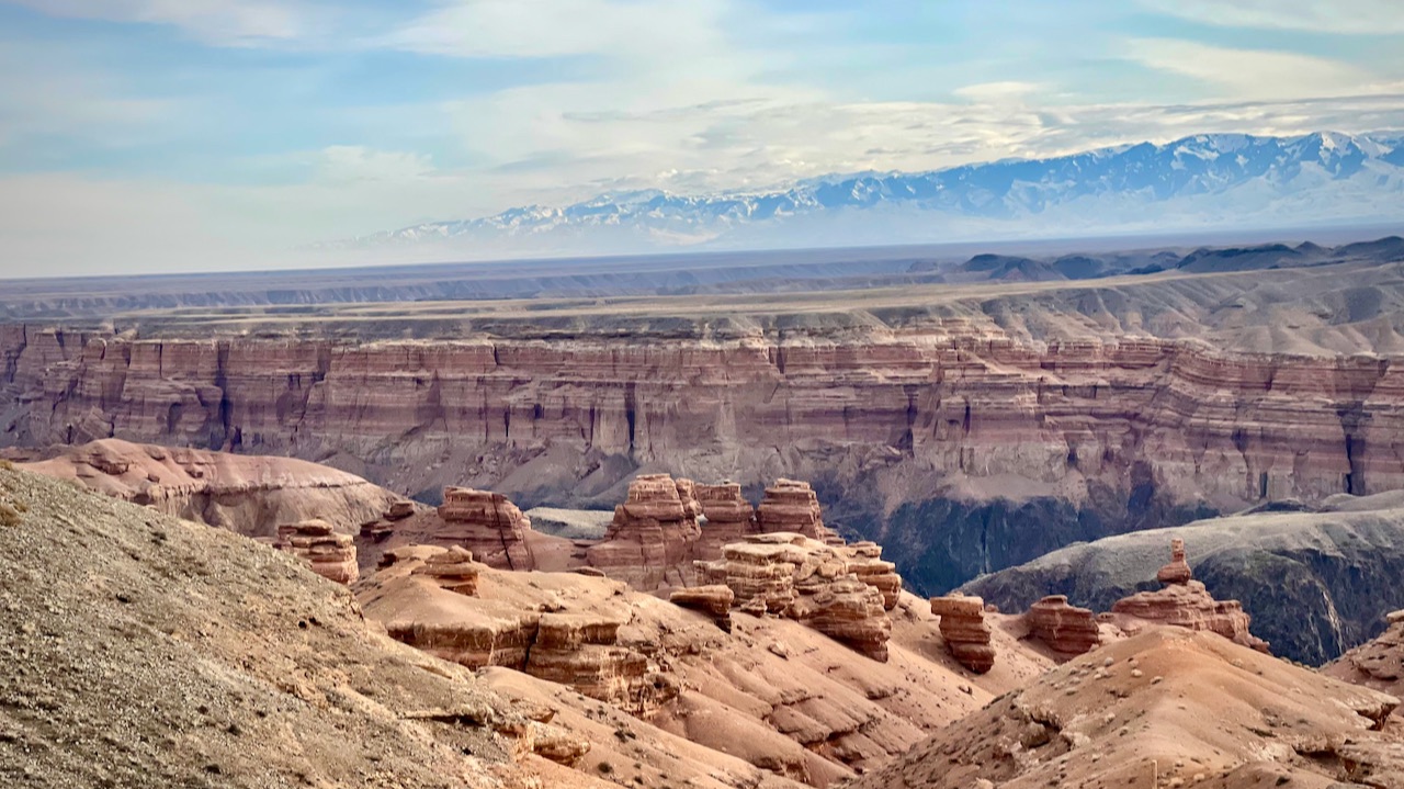 Визитная карточка Казахстана – Чарынский каньон