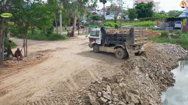 Строительство, обзор работ по засыпке