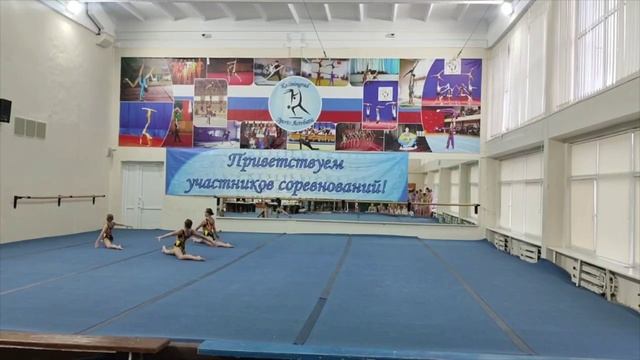 ТР 8-15 лет, Распутина Варвара - Бумбуль Варвара - Романенко Таисия, КРОО ФСА, Балансовое упражнение