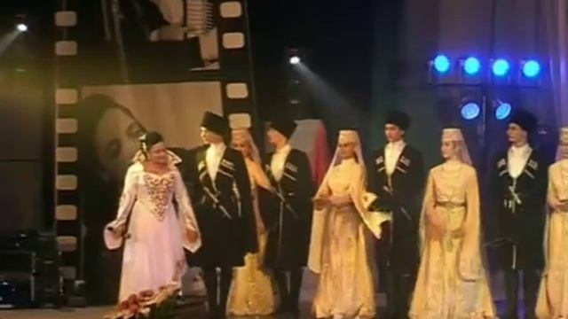 Алла Р. Хадикова - Мæ зæрдиаг лæвар | Поют Осетины