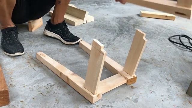 Как сделать простой стул из старых поддонов - СДЕЛАЙ сам