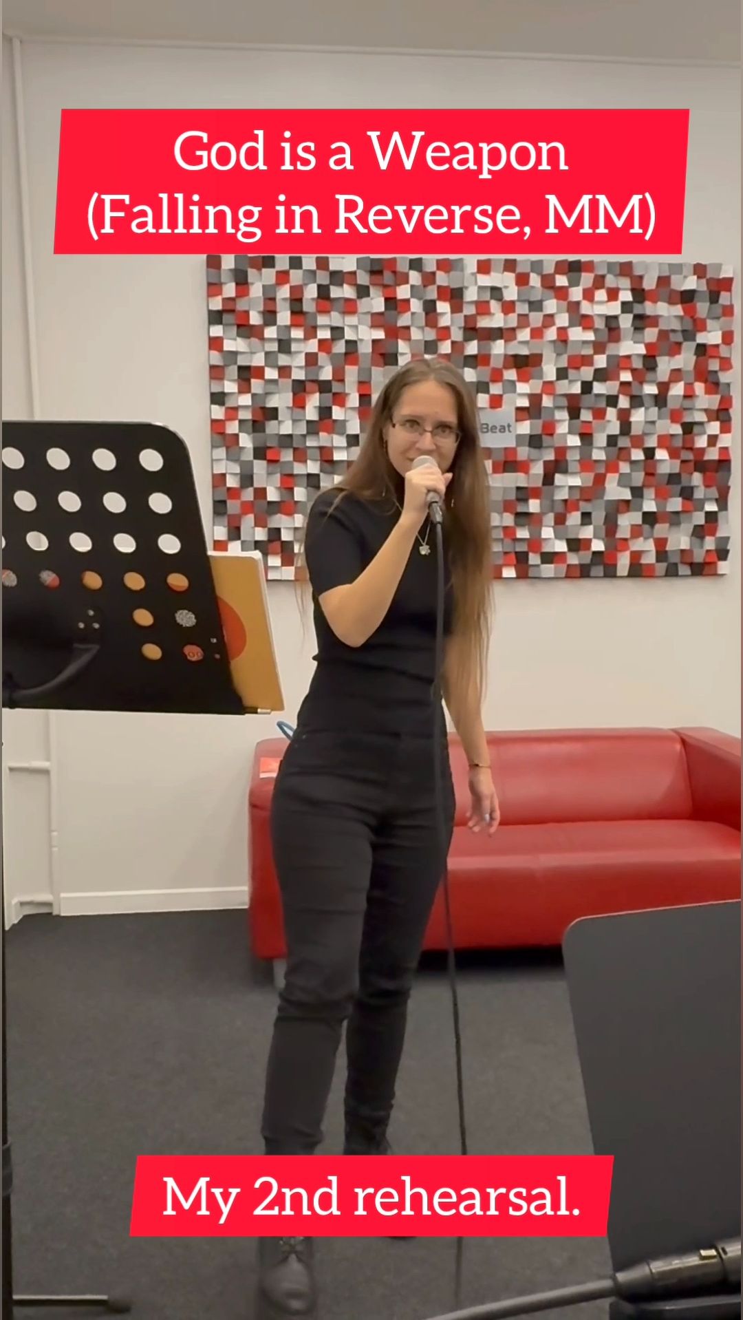 Моя вторая репетиция песни "God is a weapon" (Falling in Reverse, Marilyn Manson кавер)