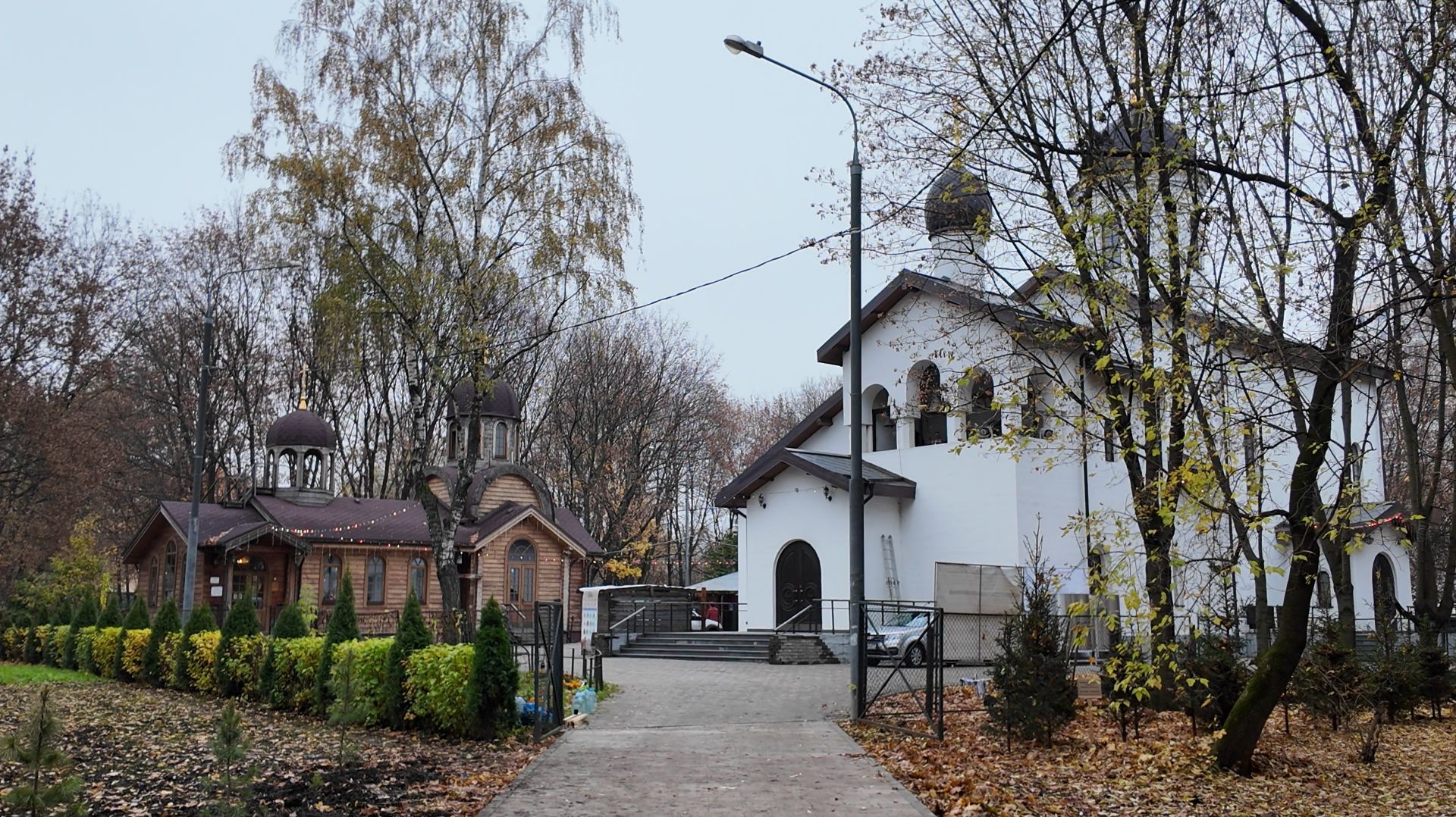 Церковь Владимира равноапостольного и церковь Феодора Ушакова в Новогиреево