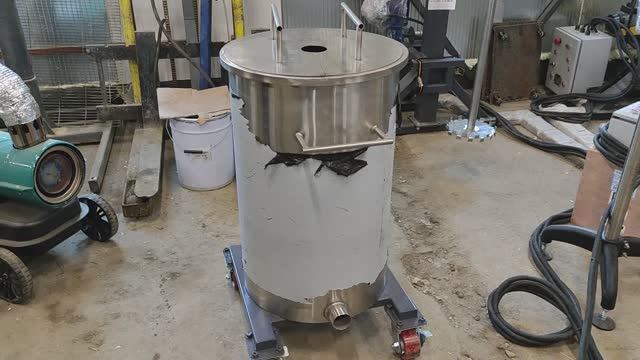 Дежа на 100 литров для ЛКМ