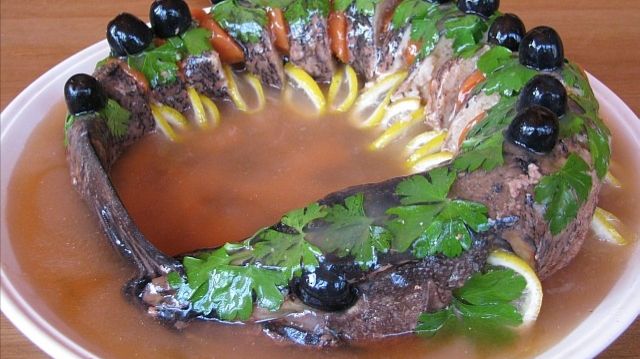 Фаршированная рыба (Гефилте фиш)