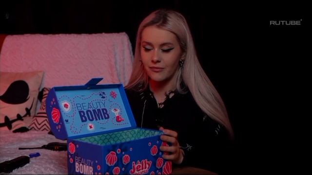 страшная игра телефон из коробки