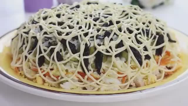 Необычное сочетание! Салат "ПРАГА"