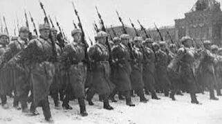 Битва за Москву! Исторический стрим с Романом Донецким!