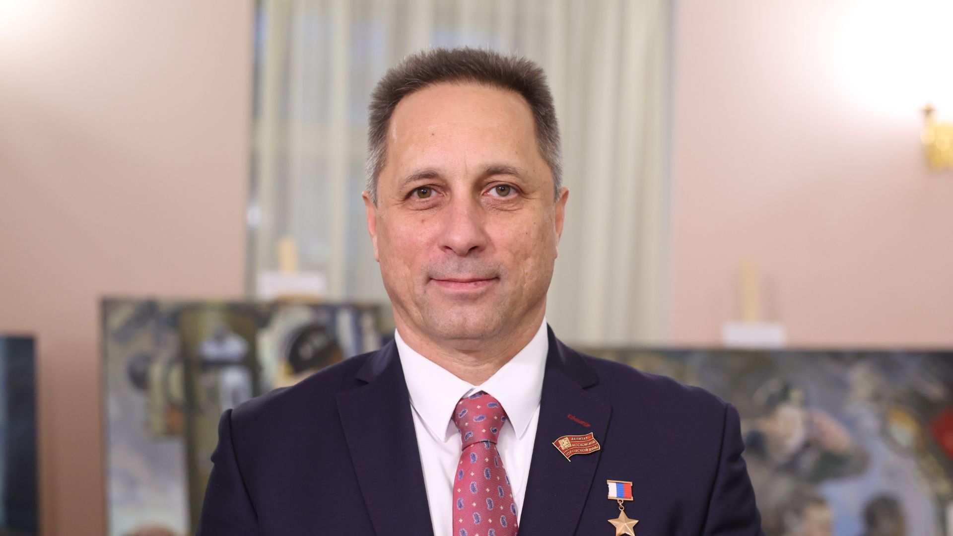 17.12.2025. Антон Шкаплеров: В этих полотнах – настоящая правда флотских будней