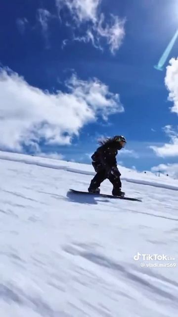 v09044g40000d50pvhfog65q85espv3g