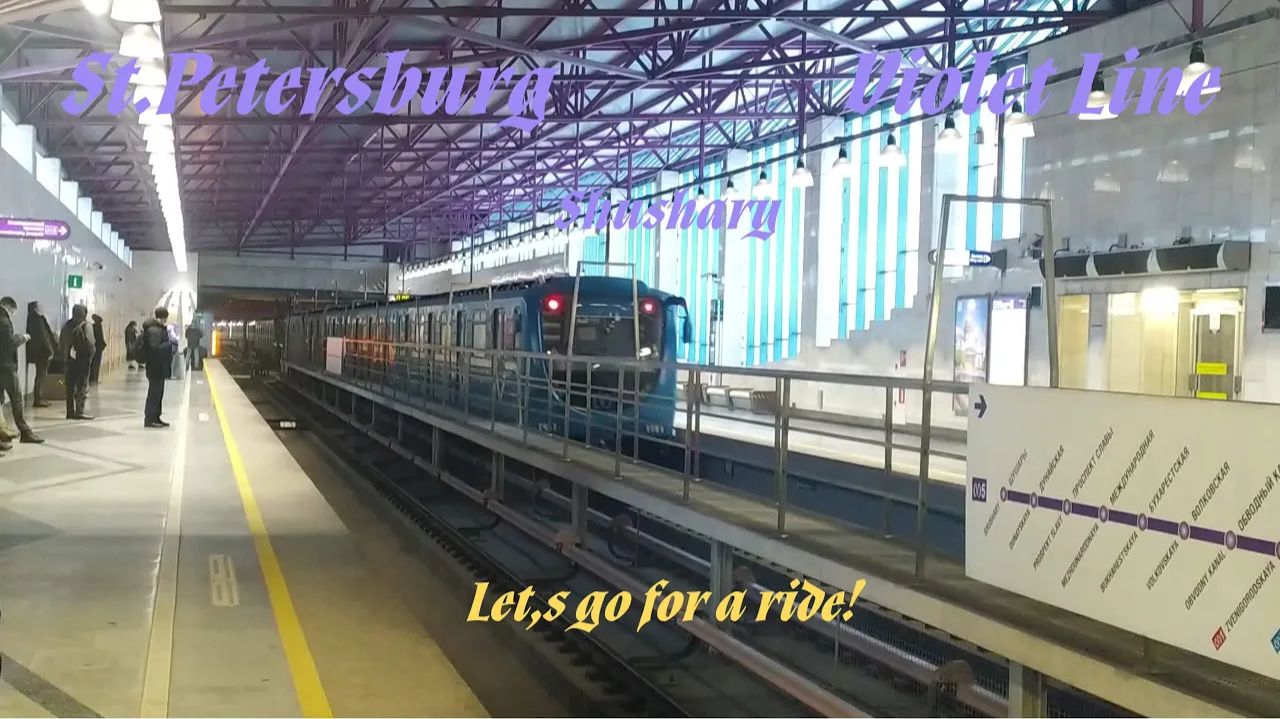 ст.метро Шушары, Ленинград (Санкт-Петербург) - интерьер, пассажиры, работники метро, поезда