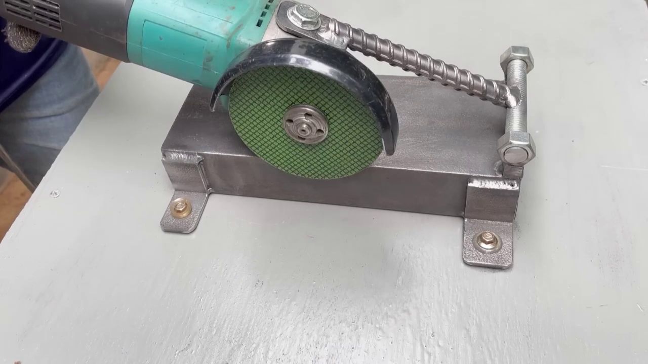 Простая стойка для УШМ