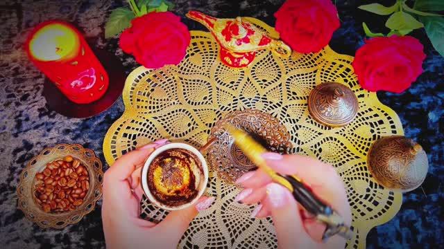 ☕️☕️КАКИЕ ТАЙНЫЕ ЗНАКИ И СЮРПРИЗЫ  ☝️ОТКРОЕТ ВАМ ЧАШЕЧКА КОФЕ ❓💯☕️ #таро #tarot #онлайн #гадание