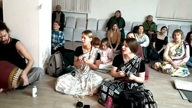 19 11 23  Киртана мела 1ч