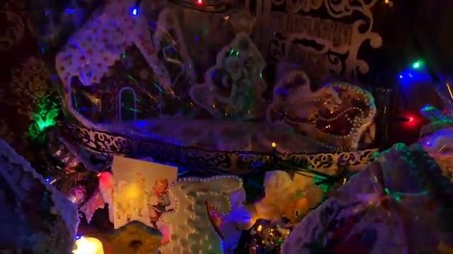 Все меньше времени, все больше подарков к Рождеству Христову.