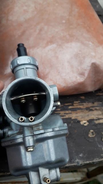 Положение дроссельной заслонки карбюратора квадроцикла и скутера