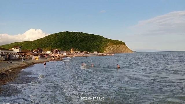 Вечернее море 17 июня, Архипка 2025 год. Автор видео Юрий Кочев
