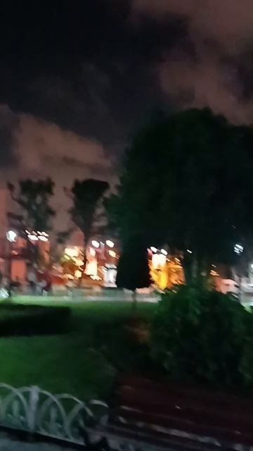 Площадь и парк Султанахмет ночью (Square & Park Sultanahmet at night)
