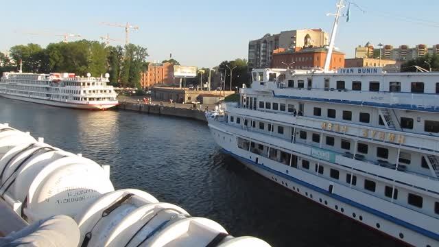 2013 г. Теплоход ″Кронштадт″. 1. Отплытие