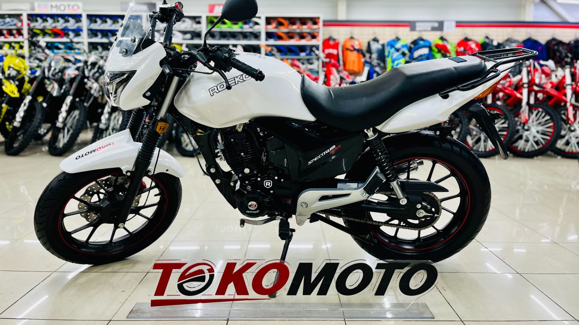 Мотоцикл дорожный ROCKOT SPECTRUM 150 (белый глянцевый, ЭПТС)
