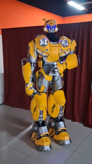 Увлекательное путешествие в РОБОПАРК (зарисовка №4), с космическим путешественником Андреем ЛЭД.