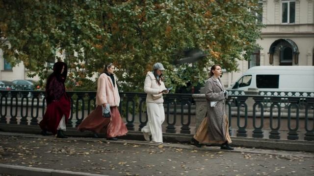 12 молодых авторов. 10 испытаний. Только один победитель