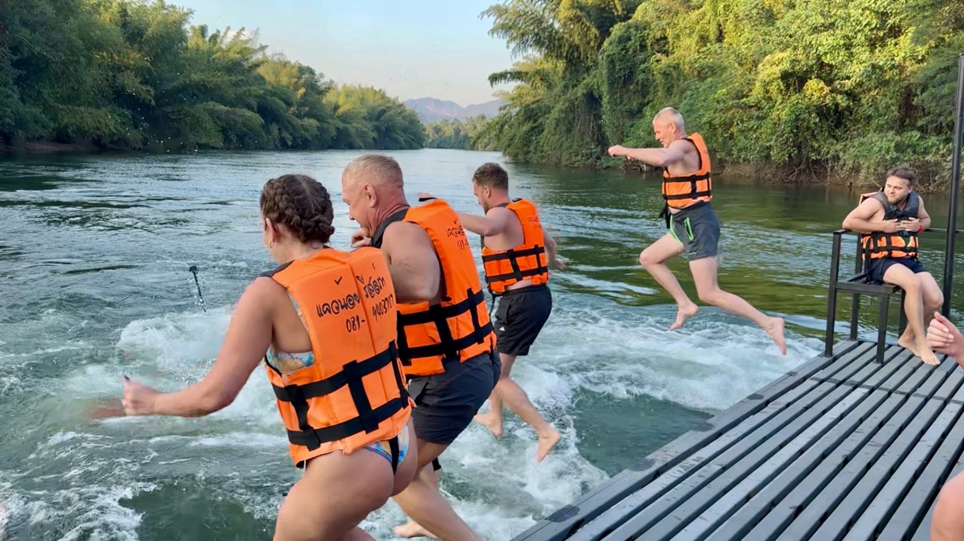 Экскурсия. Река Квай Тайский Экспресс