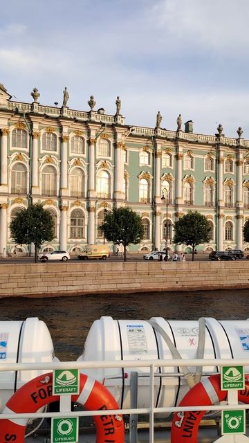 Дворцовая пристань. Возвращаемся из Кронштадта