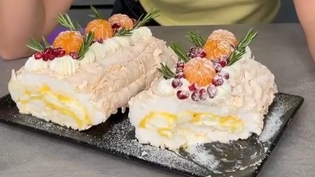 Меренговый РУЛЕТ с мандариновым курдом...🍰🍊🎄😋